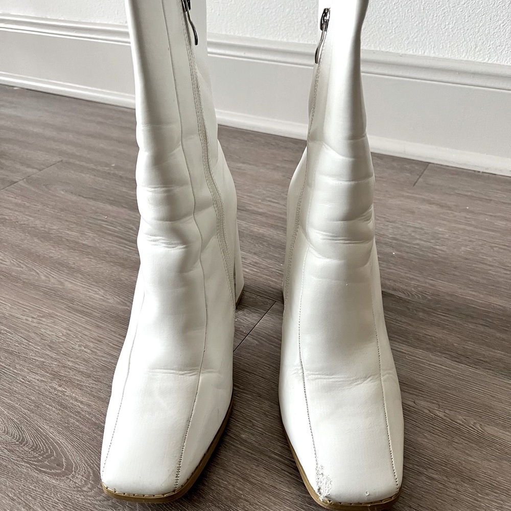 WHITE 70’s Block booties